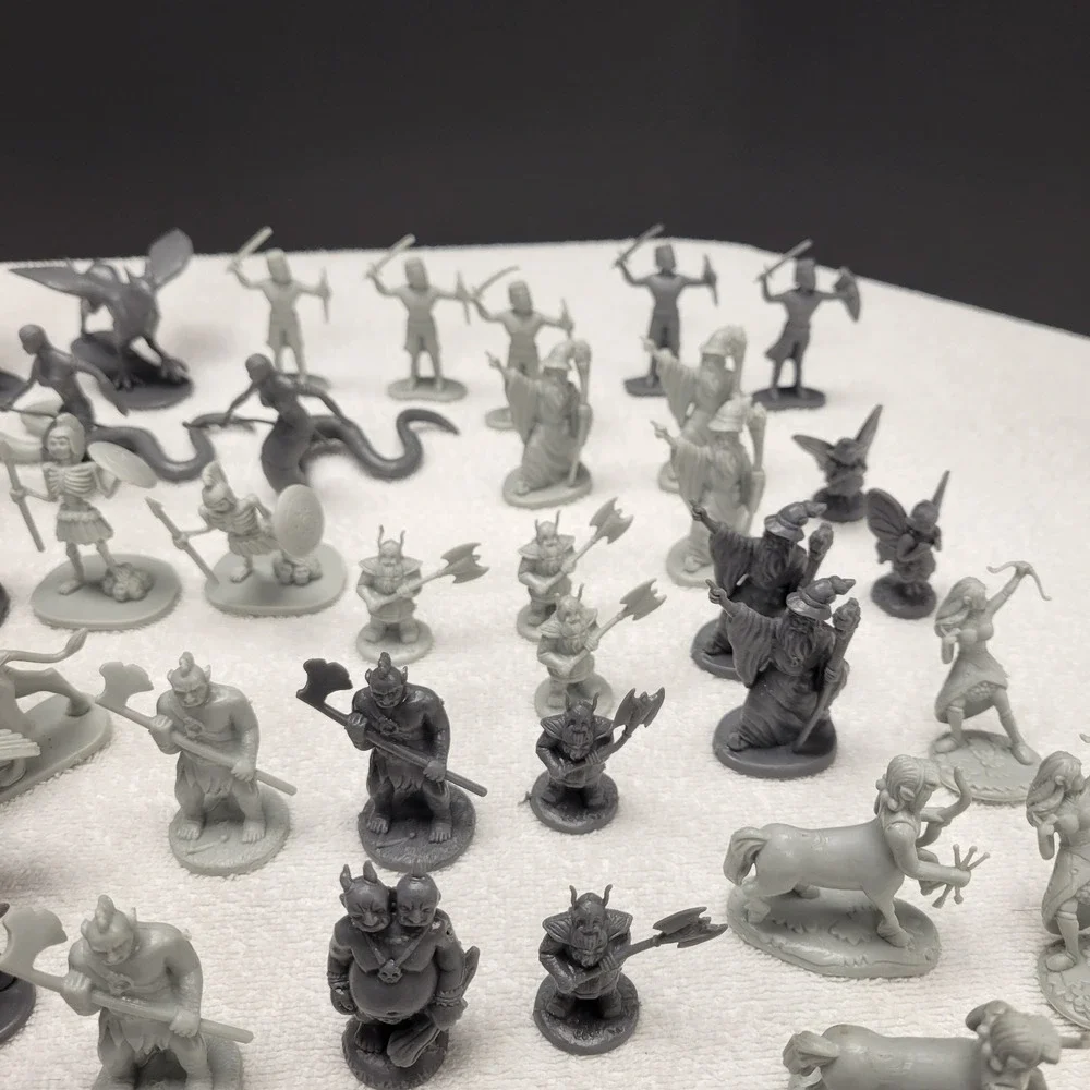 Adventure Terrain Fantasy Creatures Series 1 over 90 figures